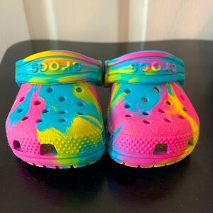 Crocs baby tie dye slip on shoes